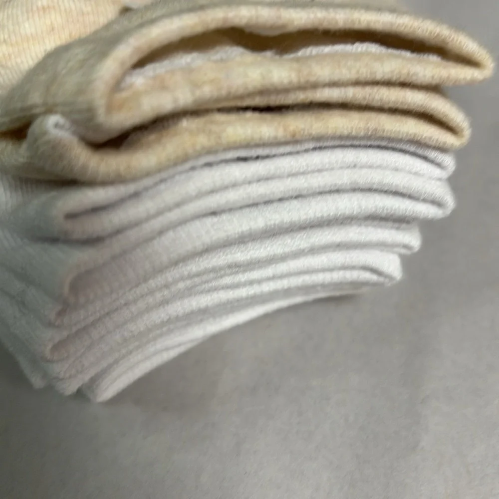 New H Halston Socks Women’s 6 Pair Tan & White Soft Quarters Casual Activewear - Picture 13 of 14